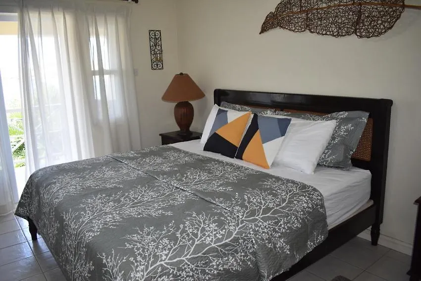 Marina View Vila Gros Islet